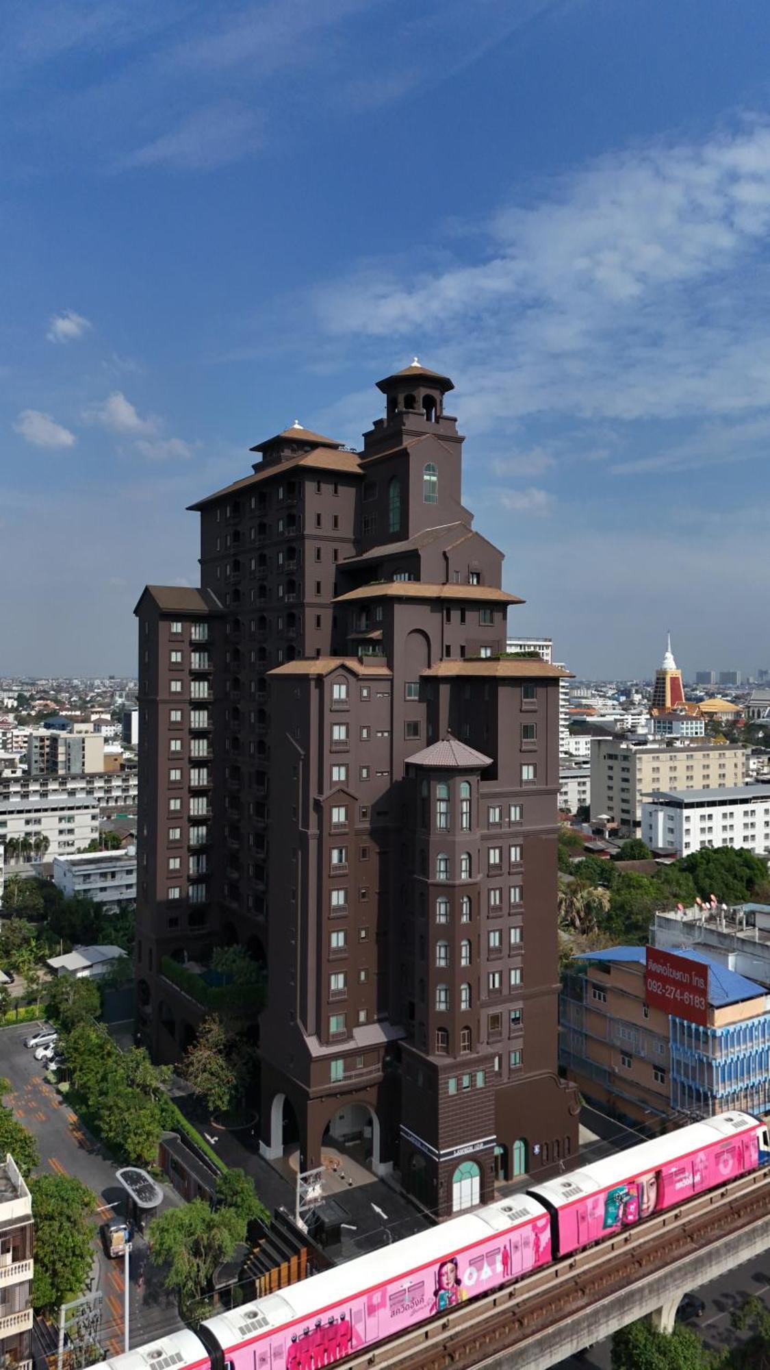 Marriott Executive Apartments Bangkok, Sukhumvit 101 Экстерьер фото